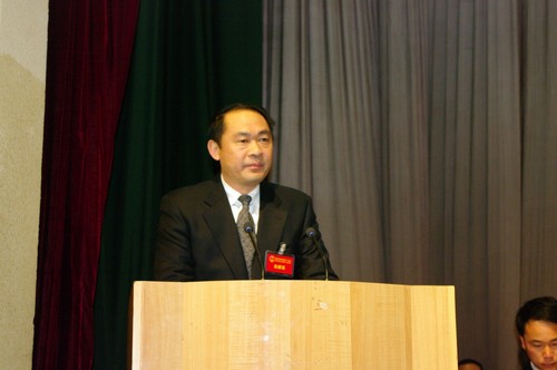 4盘龙区第十五届人大二次会议20140119