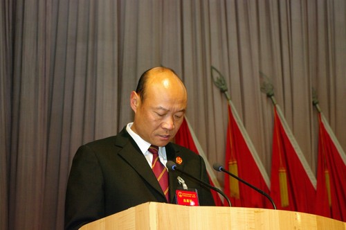5盘龙区第十五届人大二次会议20140119